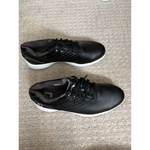 FJ golf shoes
